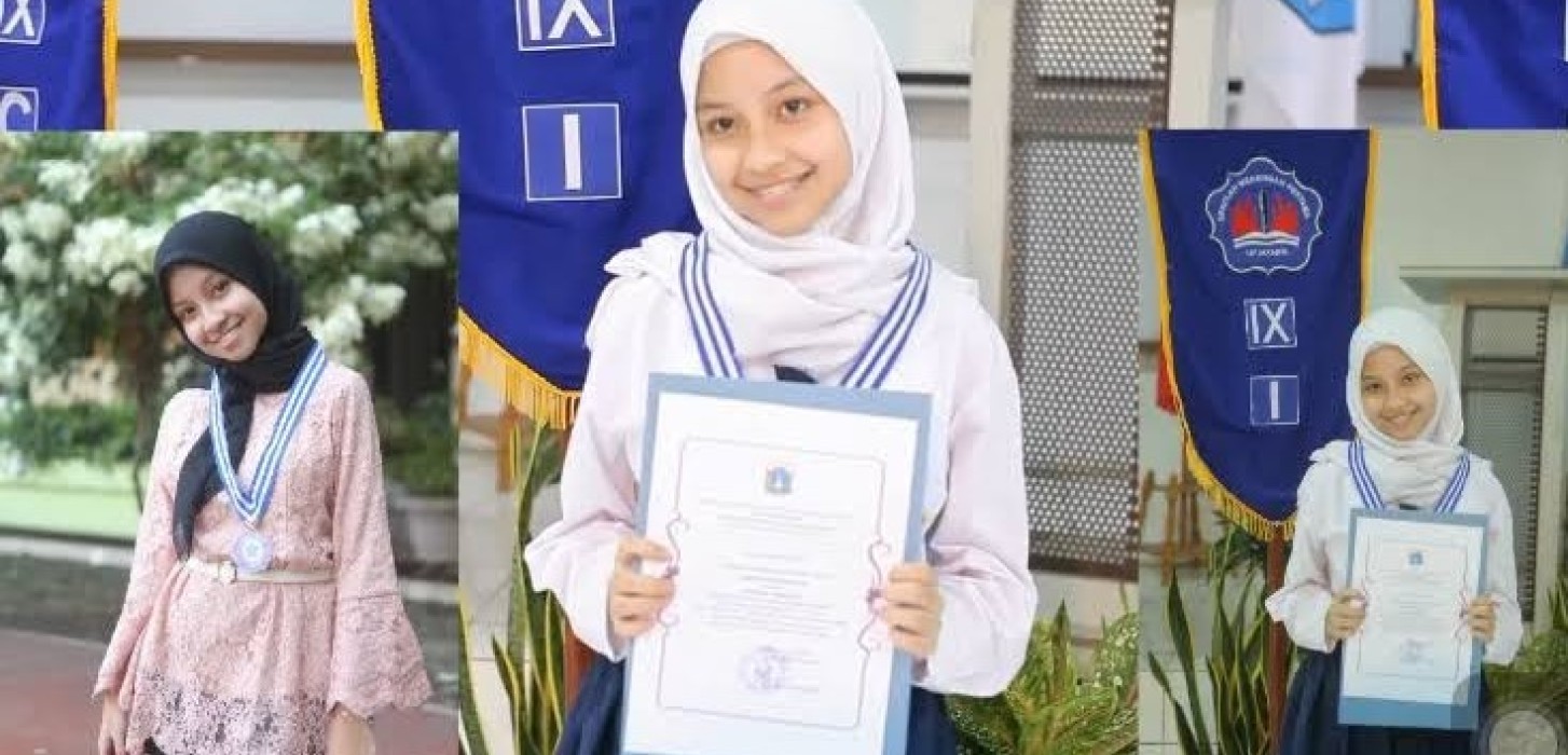 A pic of me when I graduated as the best 10 students from my middle school.